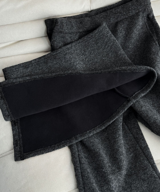 スカート付きリラックスフレアパンツ