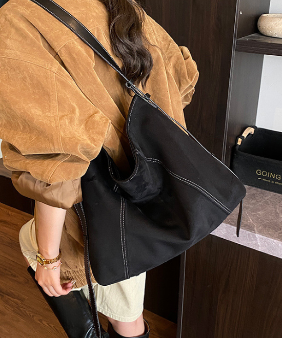 ステッチワイドレタートートバッグ