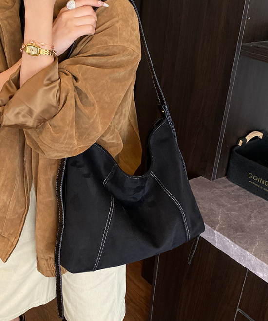 ステッチワイドレタートートバッグ