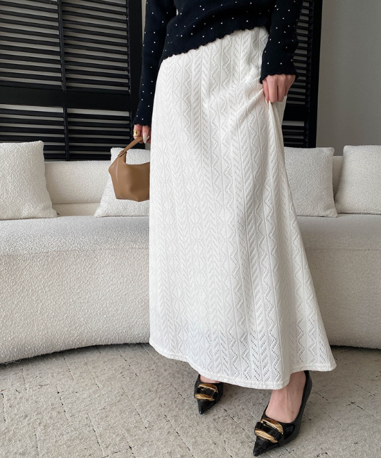 レース編みハイウエストロングスカート