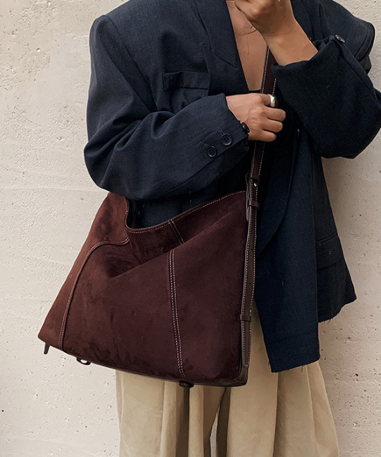 ステッチワイドレタートートバッグ