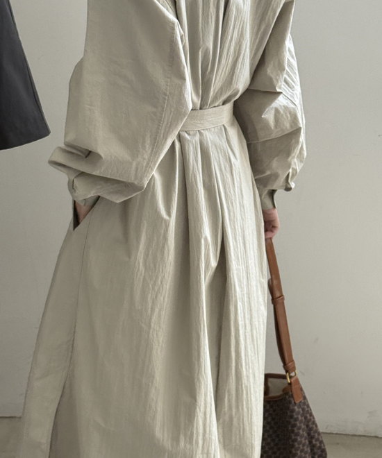 ハイネックボタンヴィンテージシャツワンピース