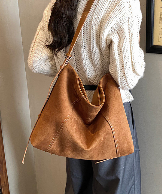 ステッチワイドレタートートバッグ