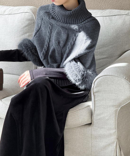 ワンショルダーファーケーブルニット