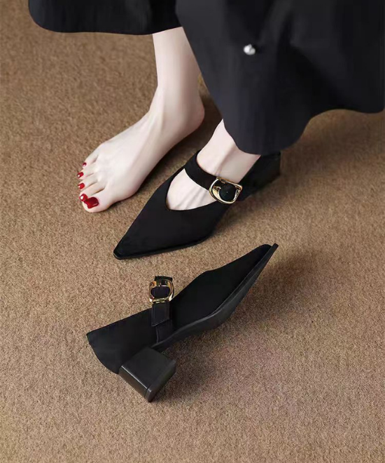 ポインテッドトゥメリージェーン