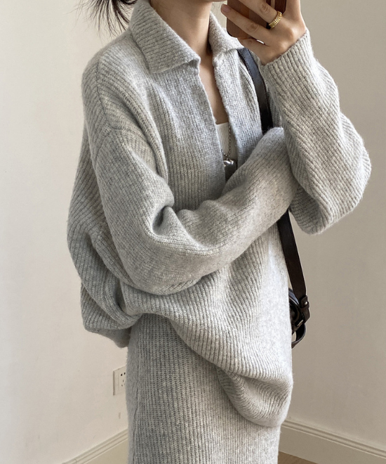 ディープVラペルニットセットアップ