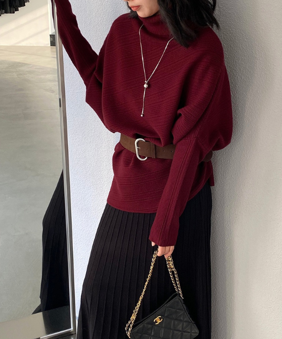 ハイネックドルマンスリーブトップス