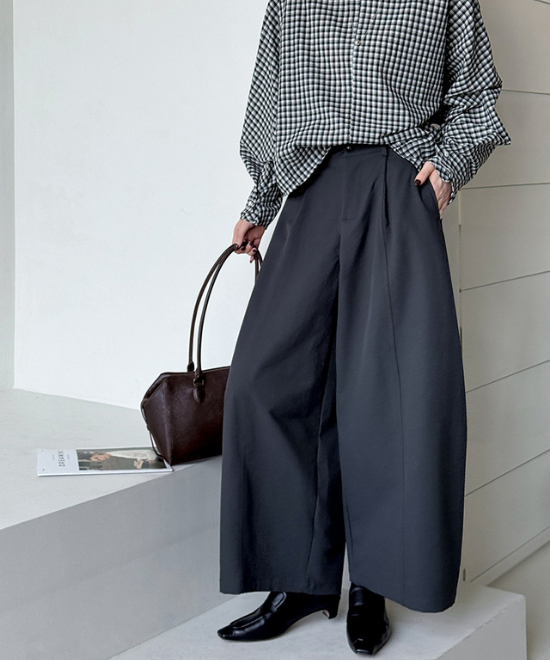 ハイウエストワイドレッグパンツ