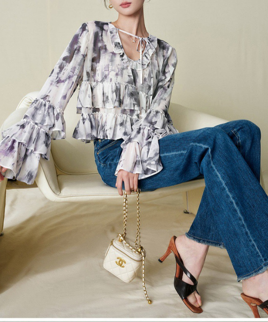 ティアードフリルタイダイブラウス