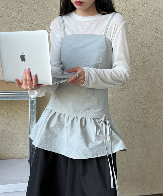 フリルヘムキャミトップス