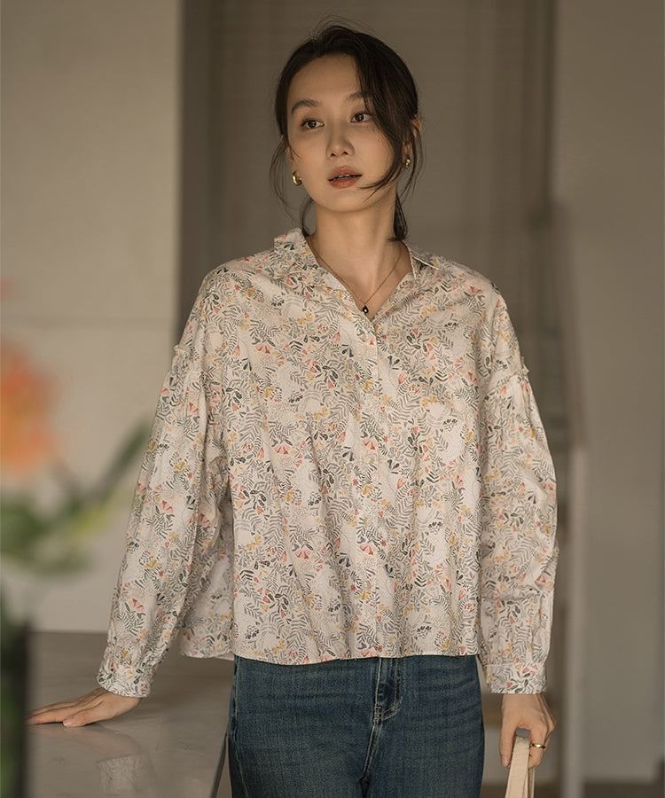 Floral pattern long -sleeved shirt