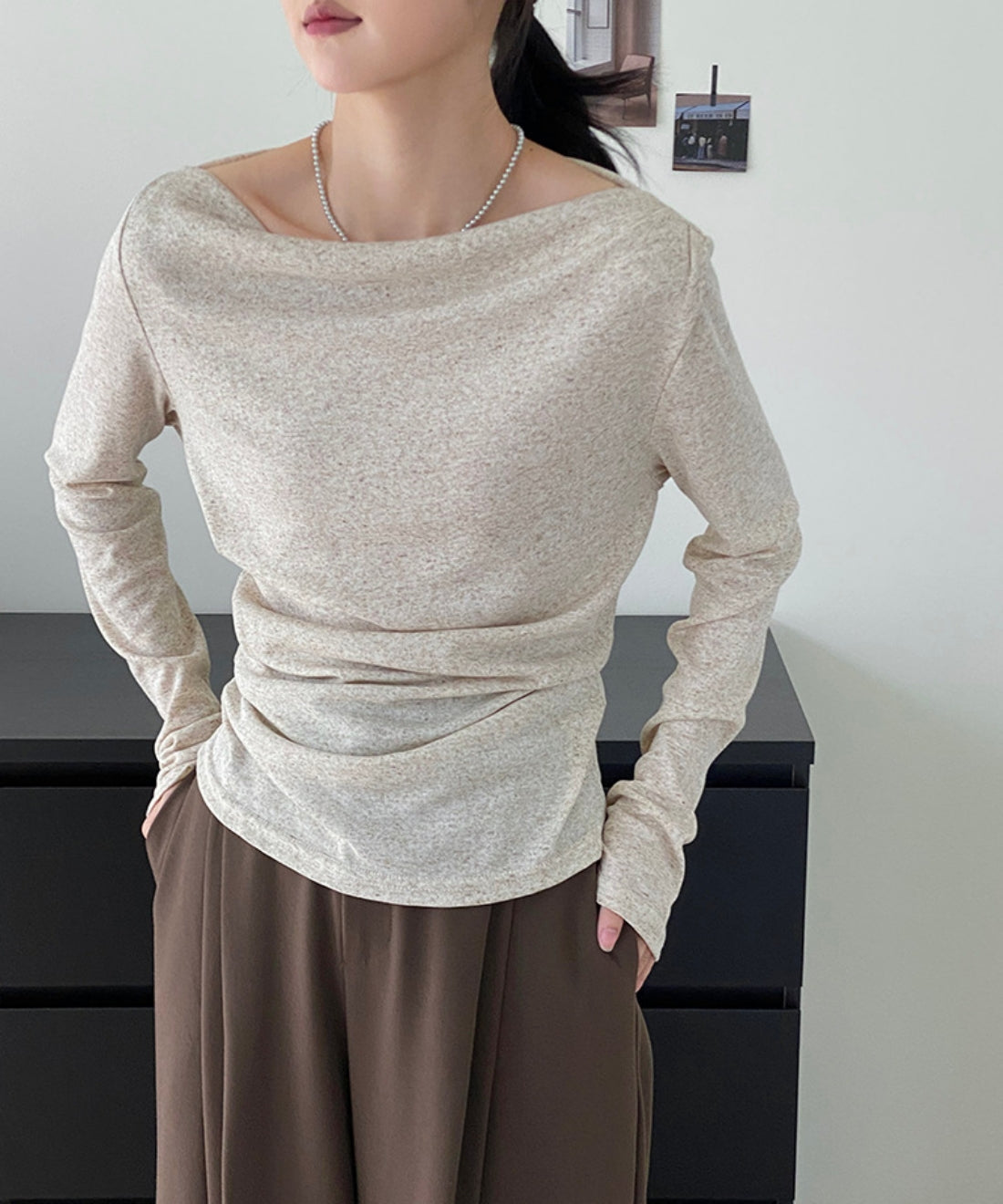 Off -shoulder drape knit