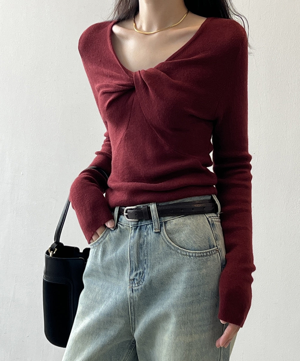 French knot V -neck pullover