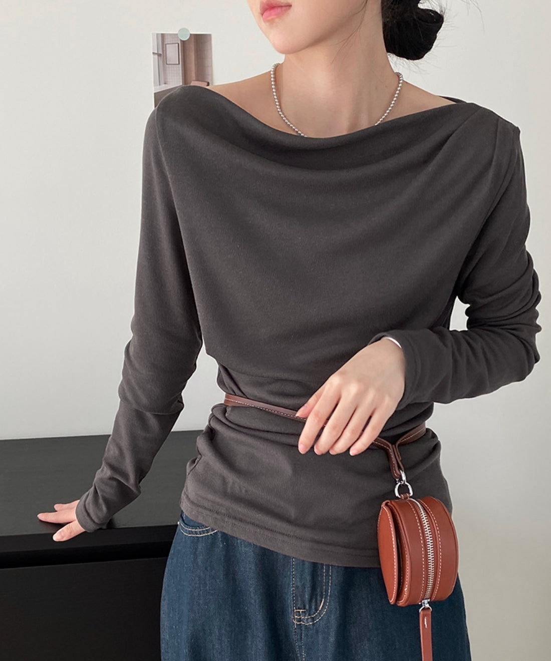 Off -shoulder drape knit