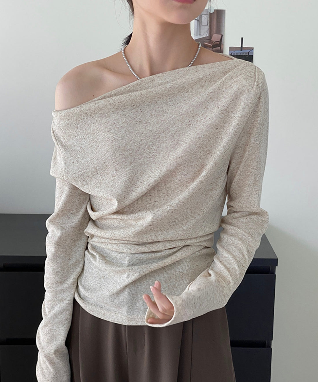 Off -shoulder drape knit