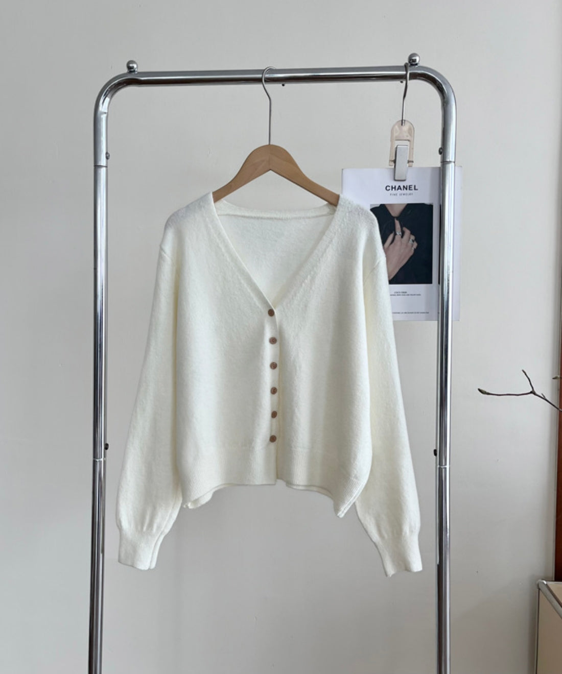 V neck knit soft cardigan