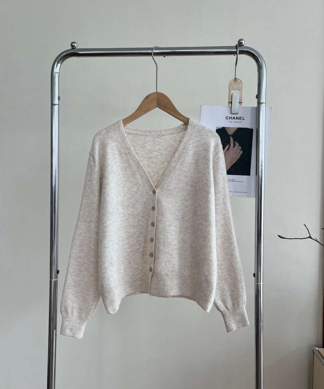 V neck knit soft cardigan