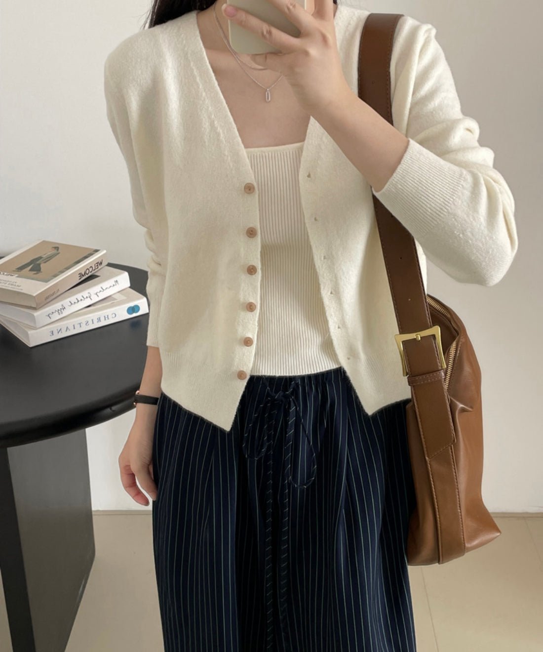 V neck knit soft cardigan